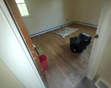 1036 Wagoner Drive - Photo Thumbnail 27