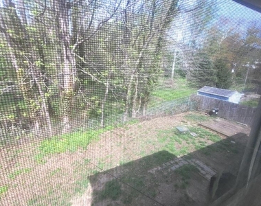 1036 Wagoner Drive - Photo Thumbnail 18