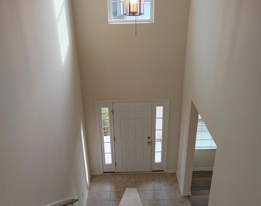115 Glenview Lane - Photo Thumbnail 22