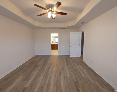 115 Glenview Lane - Photo Thumbnail 13
