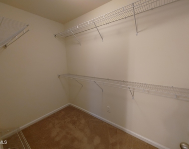 115 Glenview Lane - Photo Thumbnail 42