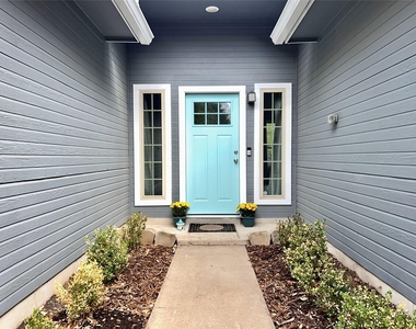 11917 Meadowfire Dr - Photo Thumbnail 2