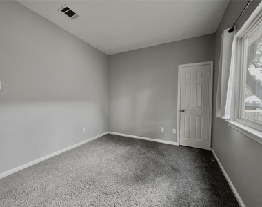 11917 Meadowfire Dr - Photo Thumbnail 26