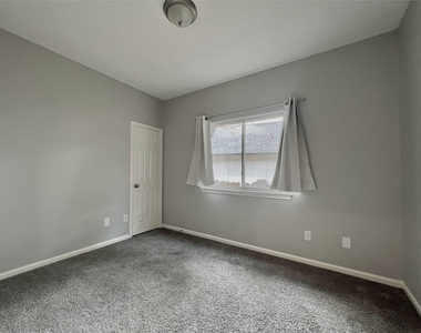 11917 Meadowfire Dr - Photo Thumbnail 25