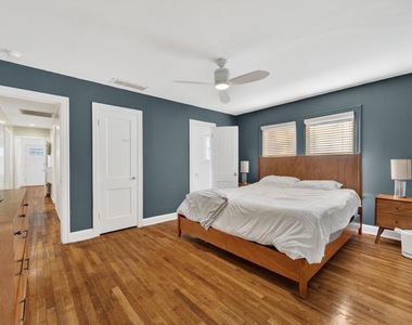 609 Fletcher St - Photo Thumbnail 12