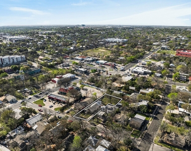 609 Fletcher St - Photo Thumbnail 23