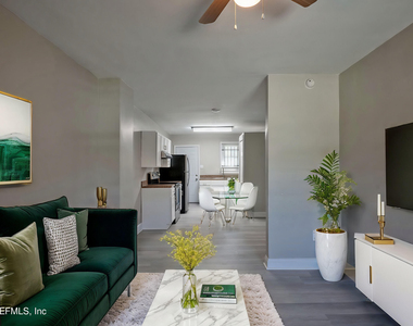 2036 W 11th Street - Photo Thumbnail 1