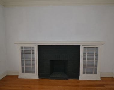 1917 W Winnemac Avenue - Photo Thumbnail 9