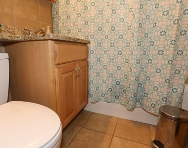 5535 N Campbell Avenue - Photo Thumbnail 17