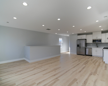 836 N Parkside Avenue - Photo Thumbnail 4