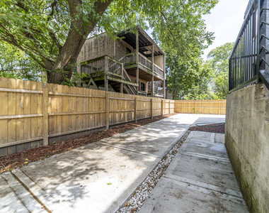 6911 S Kimbark Avenue - Photo Thumbnail 26