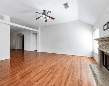 7814 Rocky Peak Lane - Photo Thumbnail 10