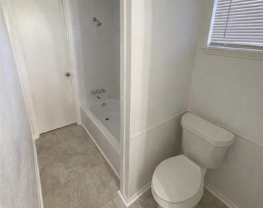 12255 W Village Drive - Photo Thumbnail 19