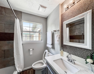 6347 Limestone Street - Photo Thumbnail 9