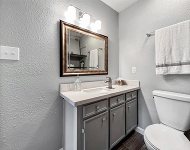 6347 Limestone Street - Photo Thumbnail 13