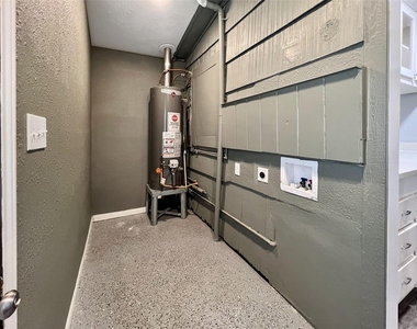 6347 Limestone Street - Photo Thumbnail 21