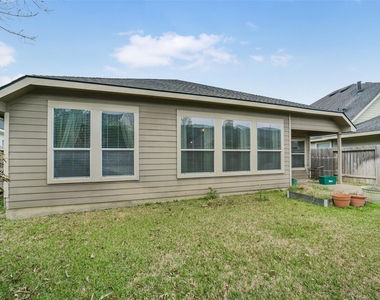18930 Magnolia Arbor Lane - Photo Thumbnail 30