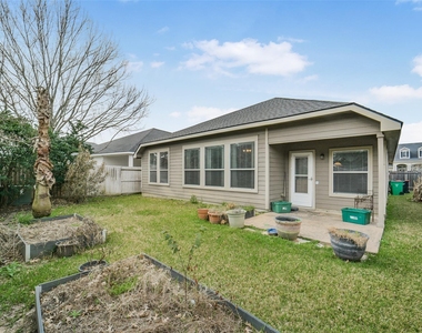18930 Magnolia Arbor Lane - Photo Thumbnail 29
