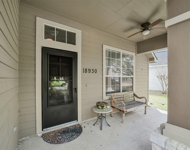 18930 Magnolia Arbor Lane - Photo Thumbnail 2
