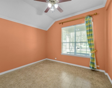 18930 Magnolia Arbor Lane - Photo Thumbnail 17