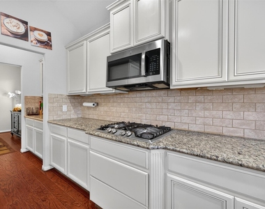 13935 Manobrook Court - Photo Thumbnail 19