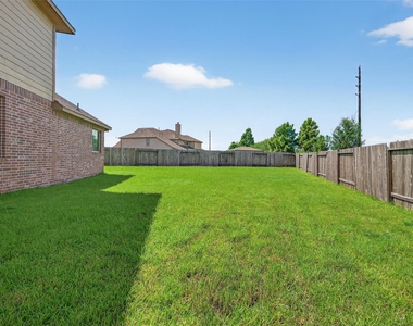 13935 Manobrook Court - Photo Thumbnail 44