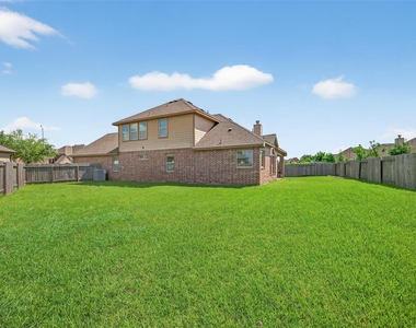 13935 Manobrook Court - Photo Thumbnail 45