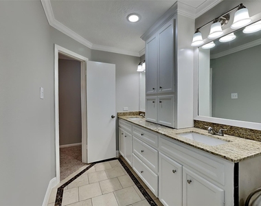 17326 Masonridge Drive - Photo Thumbnail 9