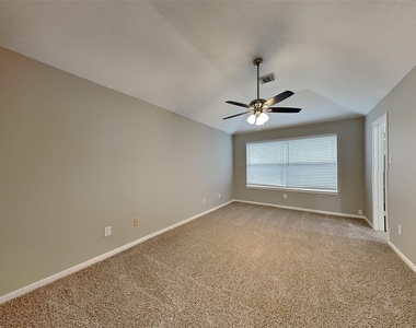 17326 Masonridge Drive - Photo Thumbnail 7
