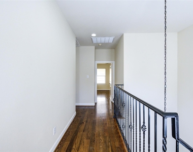 5813 Washington Avenue - Photo Thumbnail 20