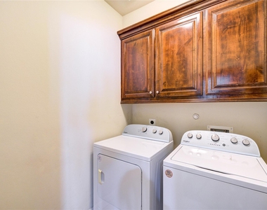 5813 Washington Avenue - Photo Thumbnail 18