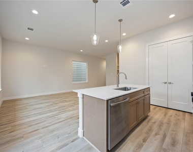 6112 De Campo Street - Photo Thumbnail 24