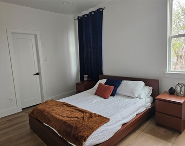 4217 Hare Street - Photo Thumbnail 10