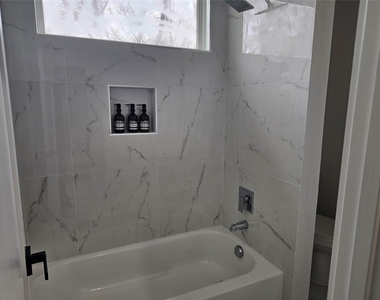 4217 Hare Street - Photo Thumbnail 8
