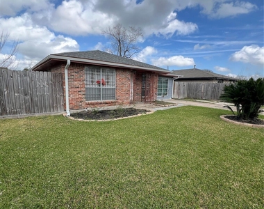 3613 Sparrow Street - Photo Thumbnail 1