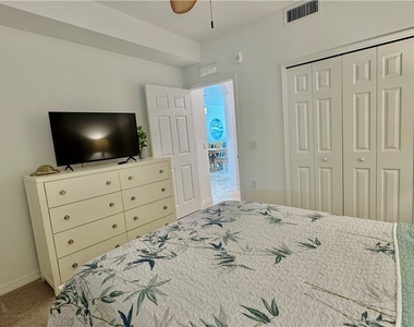43030 Greenway Boulevard - Photo Thumbnail 15