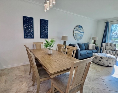 43030 Greenway Boulevard - Photo Thumbnail 4