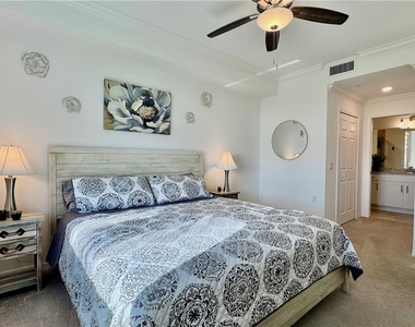 43030 Greenway Boulevard - Photo Thumbnail 13