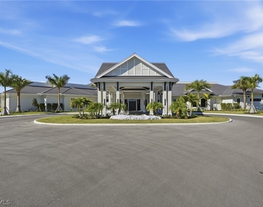 15940 Grassland Lane - Photo Thumbnail 18
