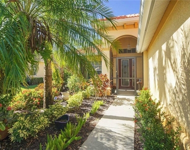 10514 Bella Vista Drive - Photo Thumbnail 1
