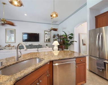 10514 Bella Vista Drive - Photo Thumbnail 9