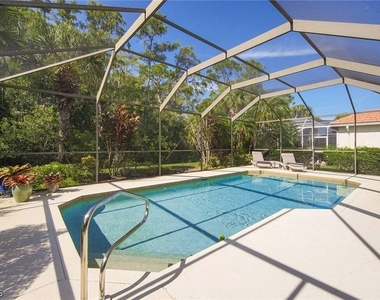 10514 Bella Vista Drive - Photo Thumbnail 5