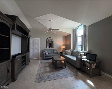 13226 Whitehaven Lane - Photo Thumbnail 15