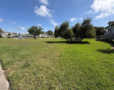 13226 Whitehaven Lane - Photo Thumbnail 3