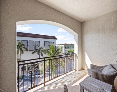 9123 Strada Place - Photo Thumbnail 19