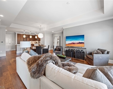 9123 Strada Place - Photo Thumbnail 4
