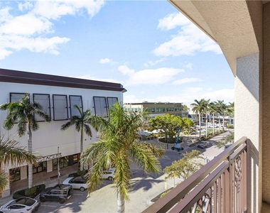 9123 Strada Place - Photo Thumbnail 20