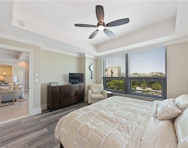 9123 Strada Place - Photo Thumbnail 10