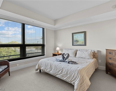 9115 Strada Place - Photo Thumbnail 10