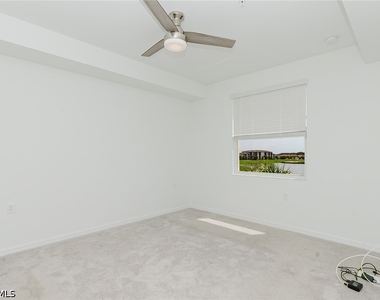 5583 Double Eagle Circle - Photo Thumbnail 10